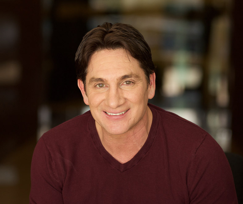 Jim Gurulé